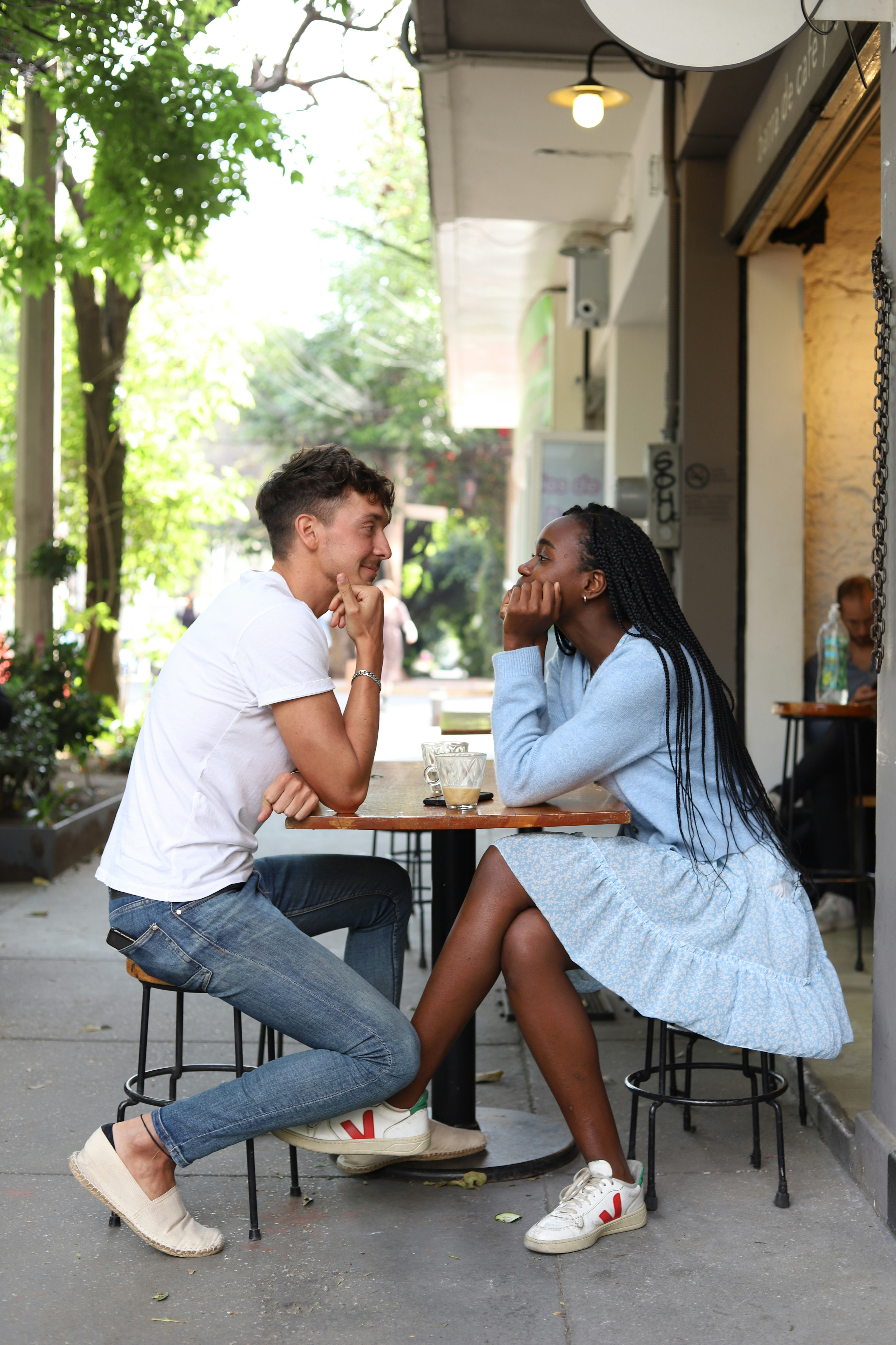 First Date Do’s and Don’ts